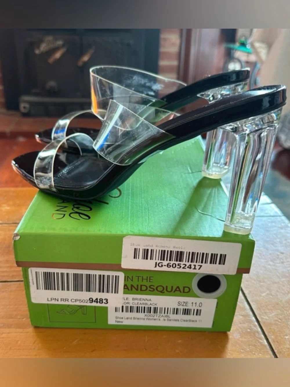 NIB Clear Sandals US 11 Sexy Slides Block Heel, Match everything